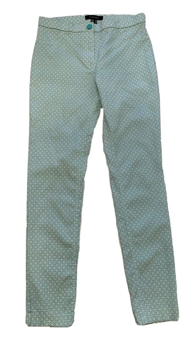 Size 6 Atmosphere Women's Lightweight Green and White Print Skinny Pants Stretch